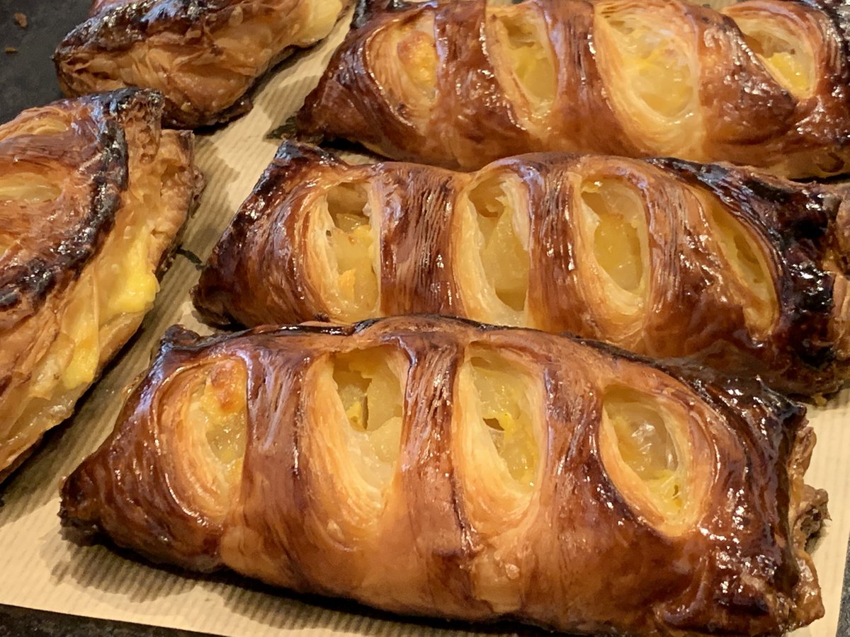 ファニバニ店主 tweet media