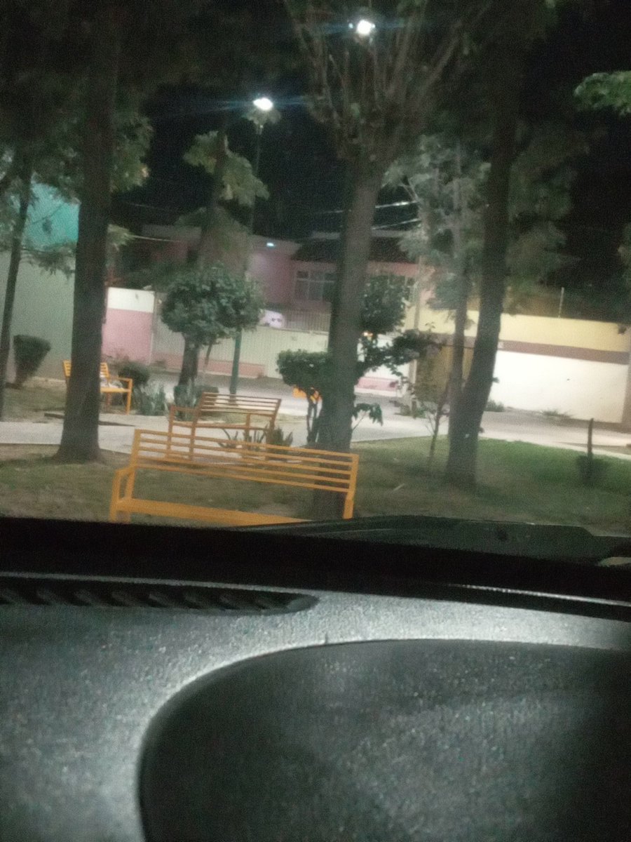 loquillos.sw tweet media