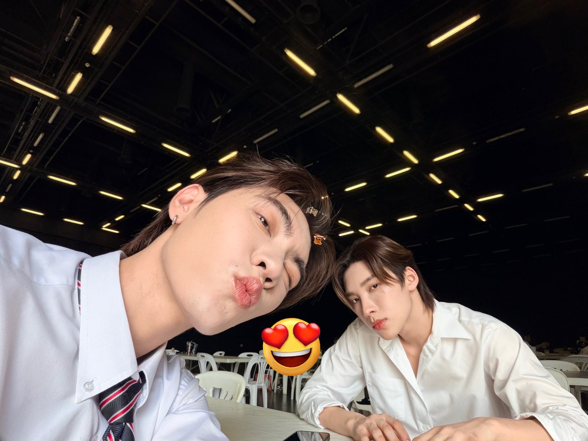 BOSS.CKM tweet media