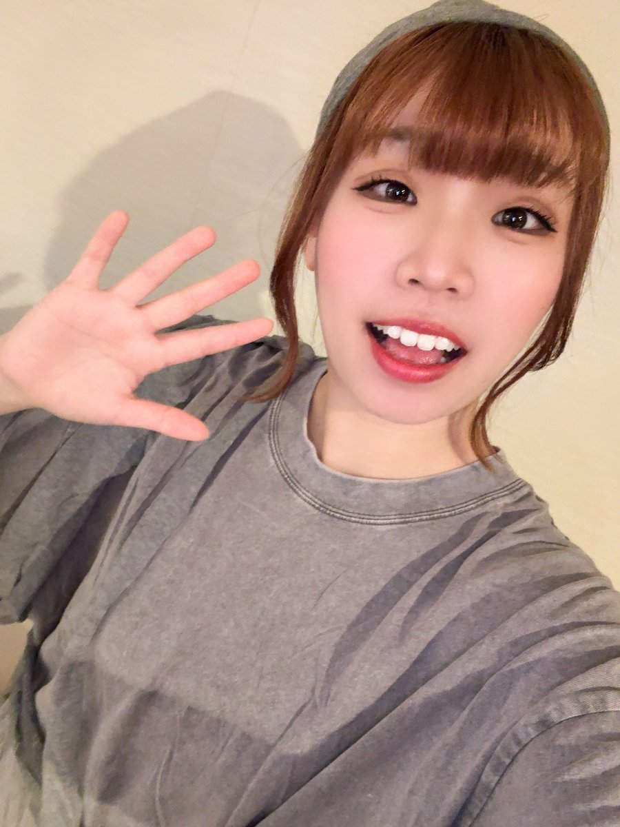 白梅 萌夏 tweet media