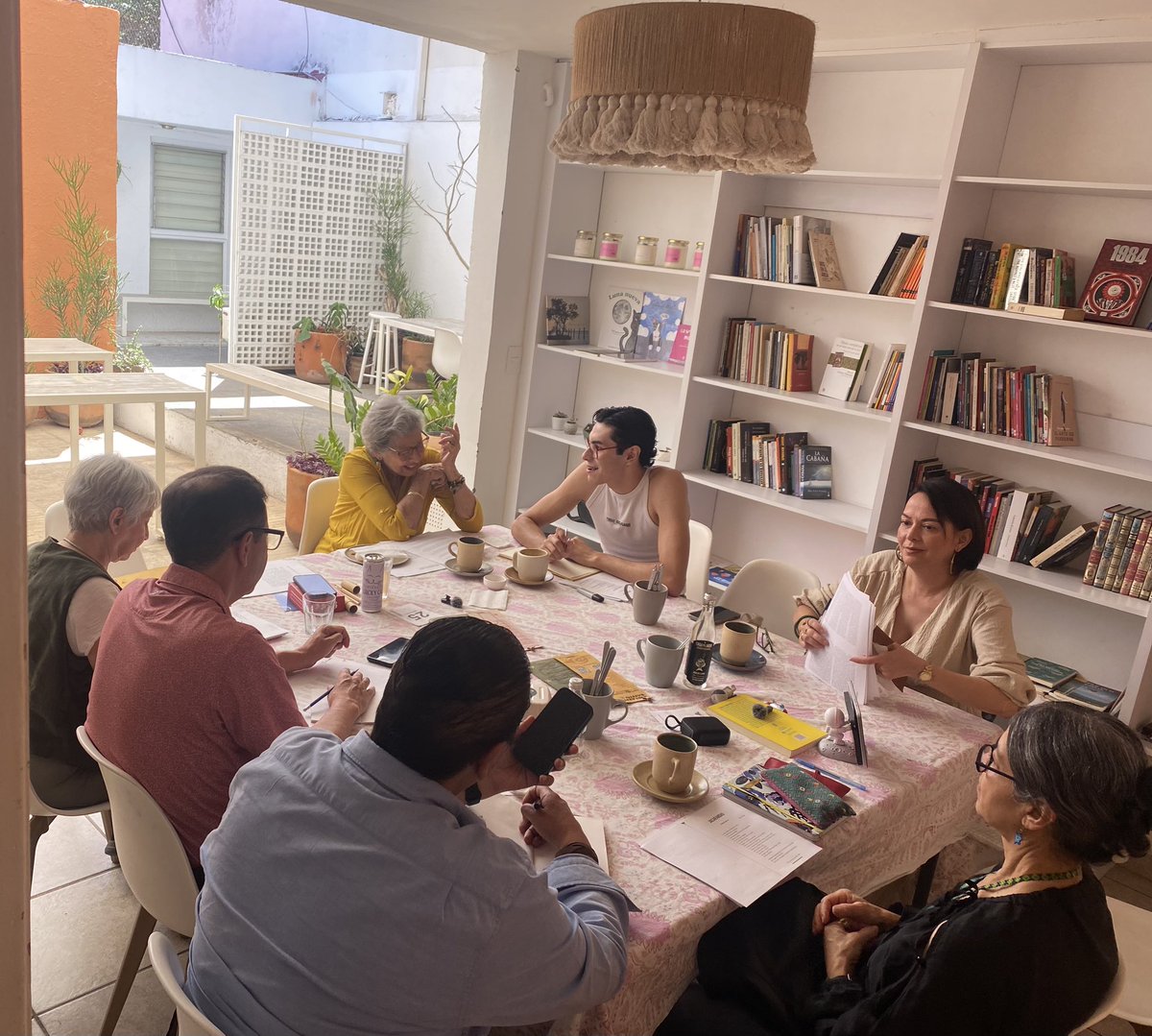 Al gravitar rotando tweet media