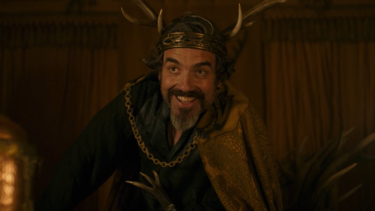 the tall tweet media