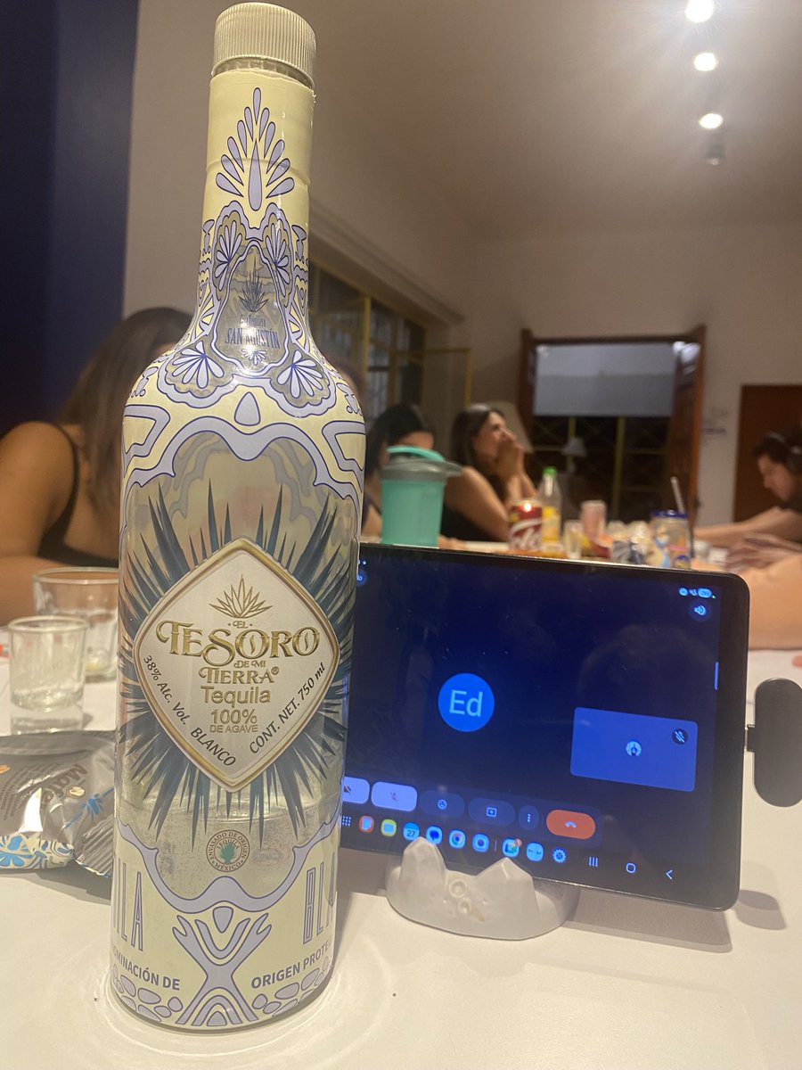 Al gravitar rotando tweet media