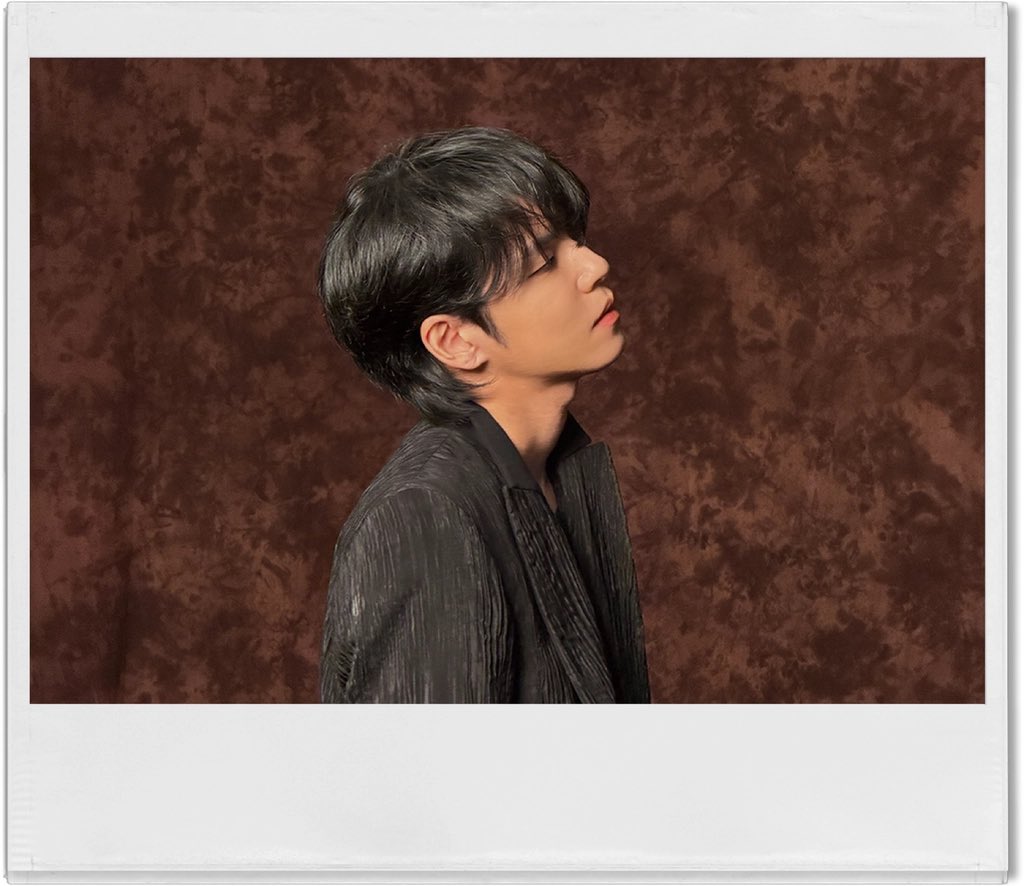 원필 #Unpiltered tweet media