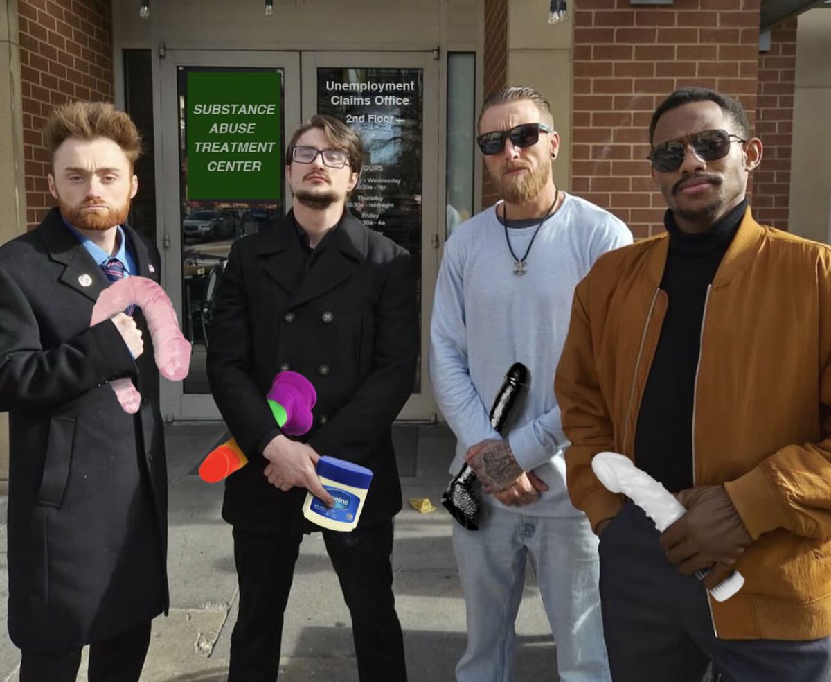 The9Finger's tweet photo. @MRSCOTT1776 and the crew of dicks, here everyone, here is his office address, and from there you will be found Jayden, karma's coming for you for screwing me over... I'm going to ruin your career! https://t.co/aKGBmjWPXs