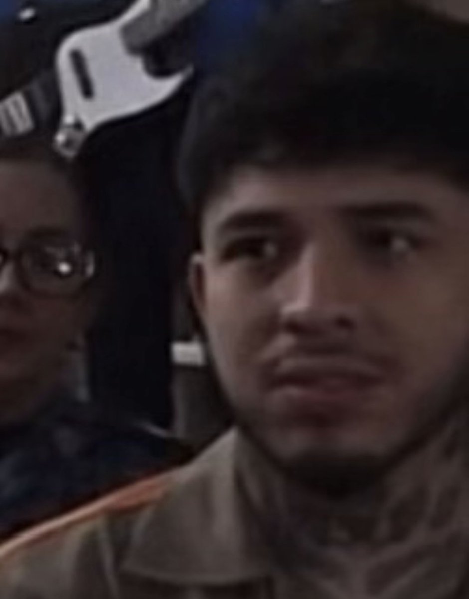 lestxnini tweet media