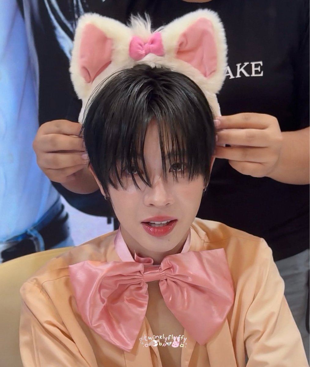 ทวิงเคิลลี่ ᙏ̤̫ ♡ྀི ⋆.˚ tweet media