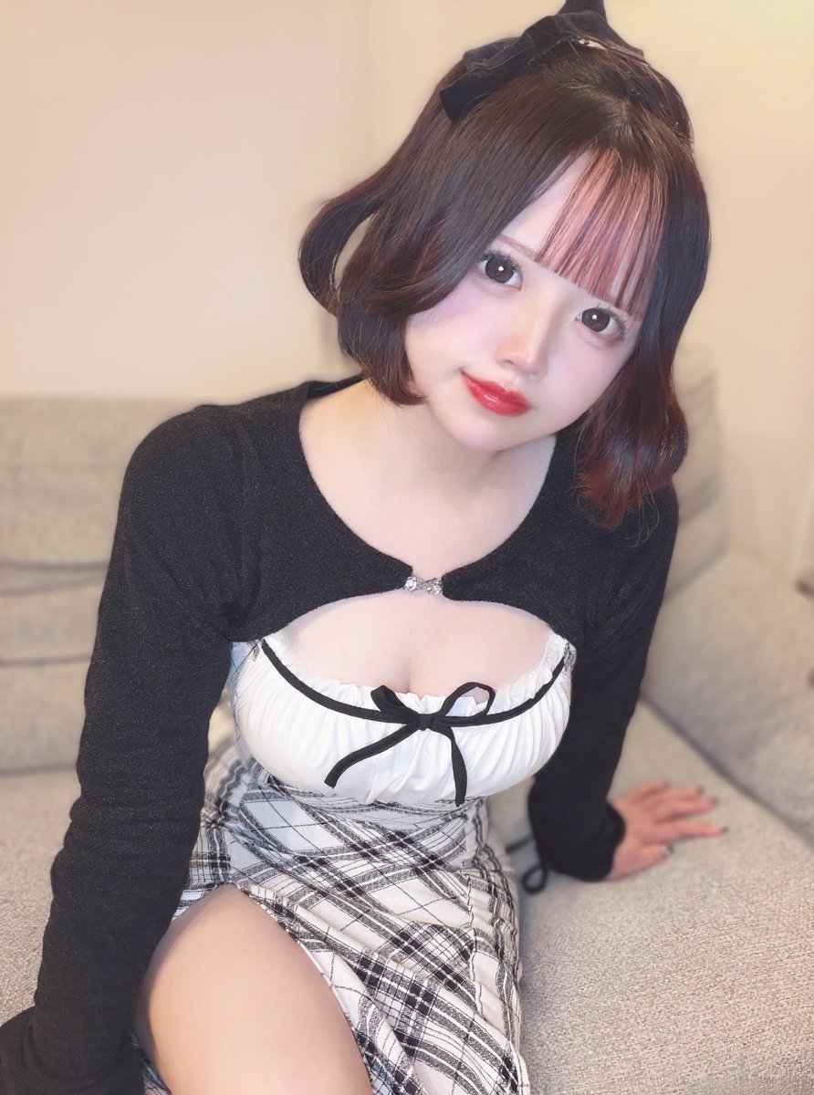 百瀬マリア🍤⑅*5/29-31マリア展 tweet media