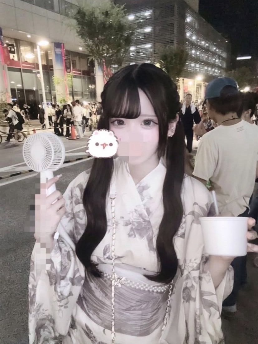 ゆな tweet media