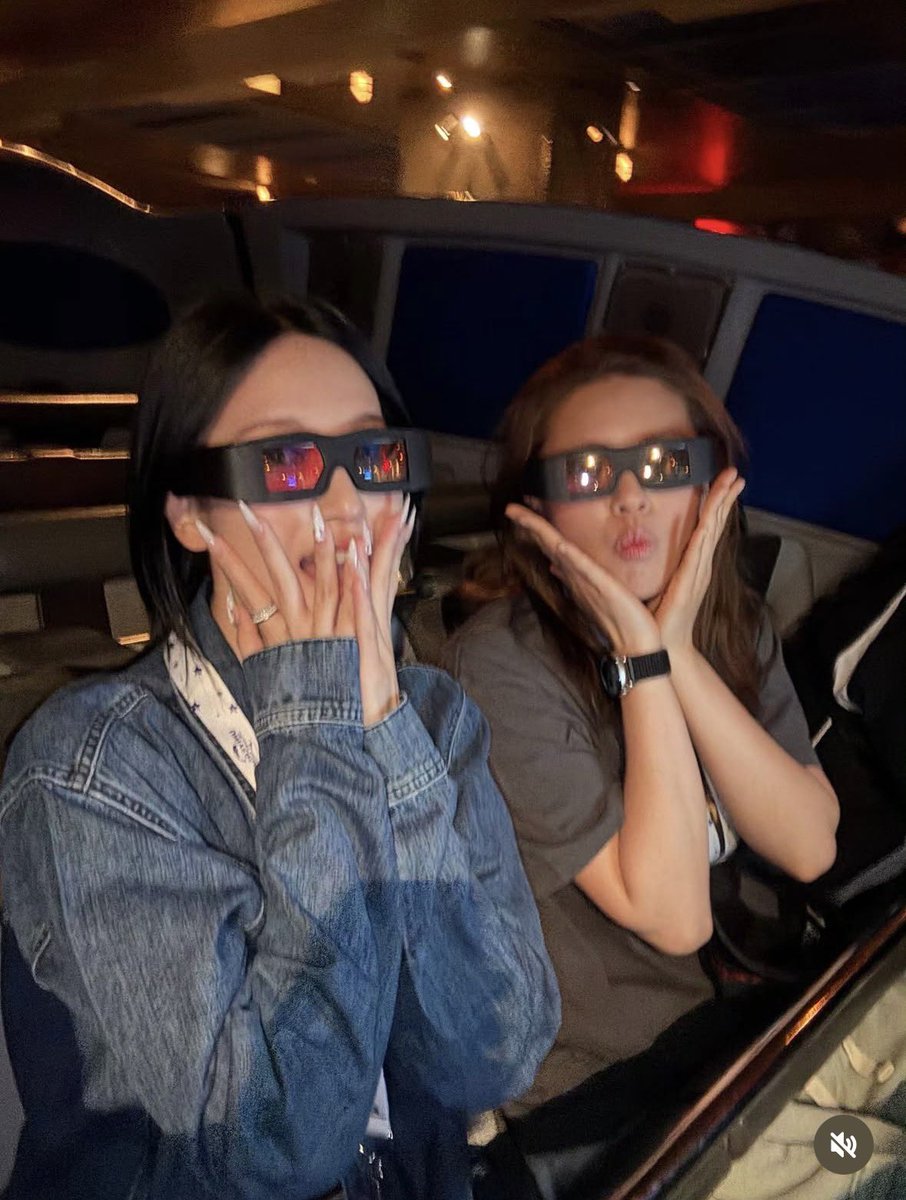 rome 🏰 tweet media