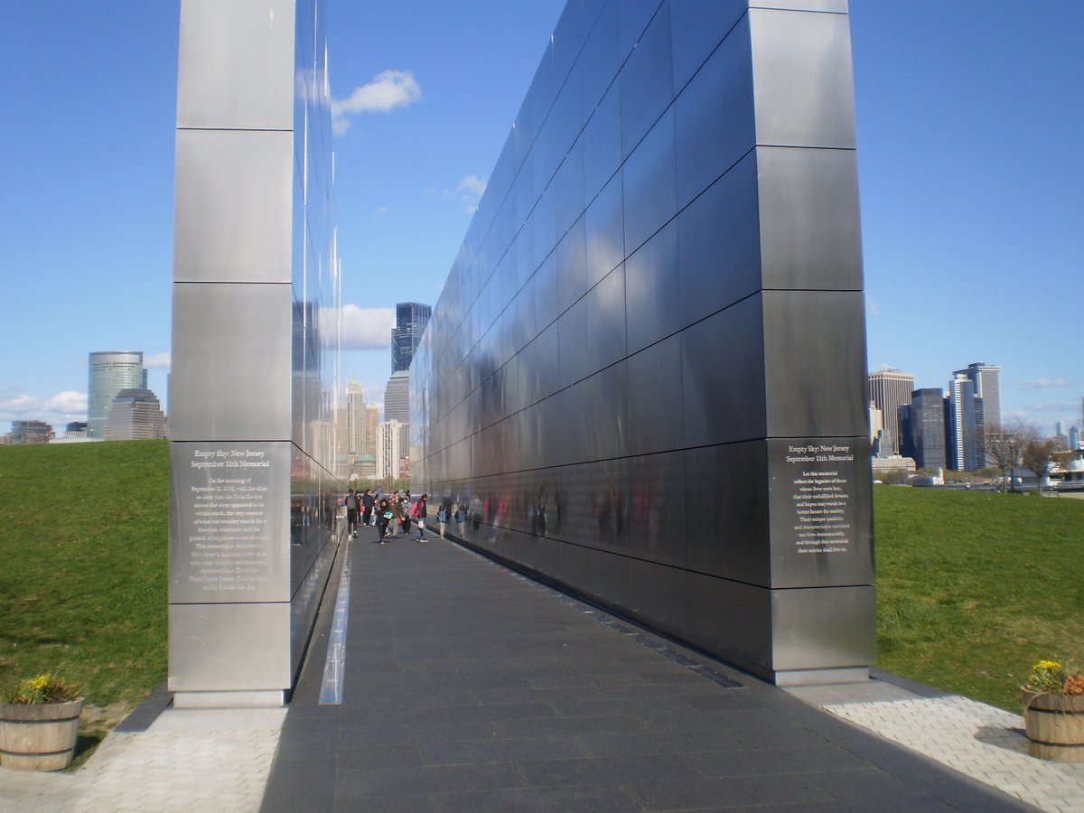 Deepsee40 tweet media