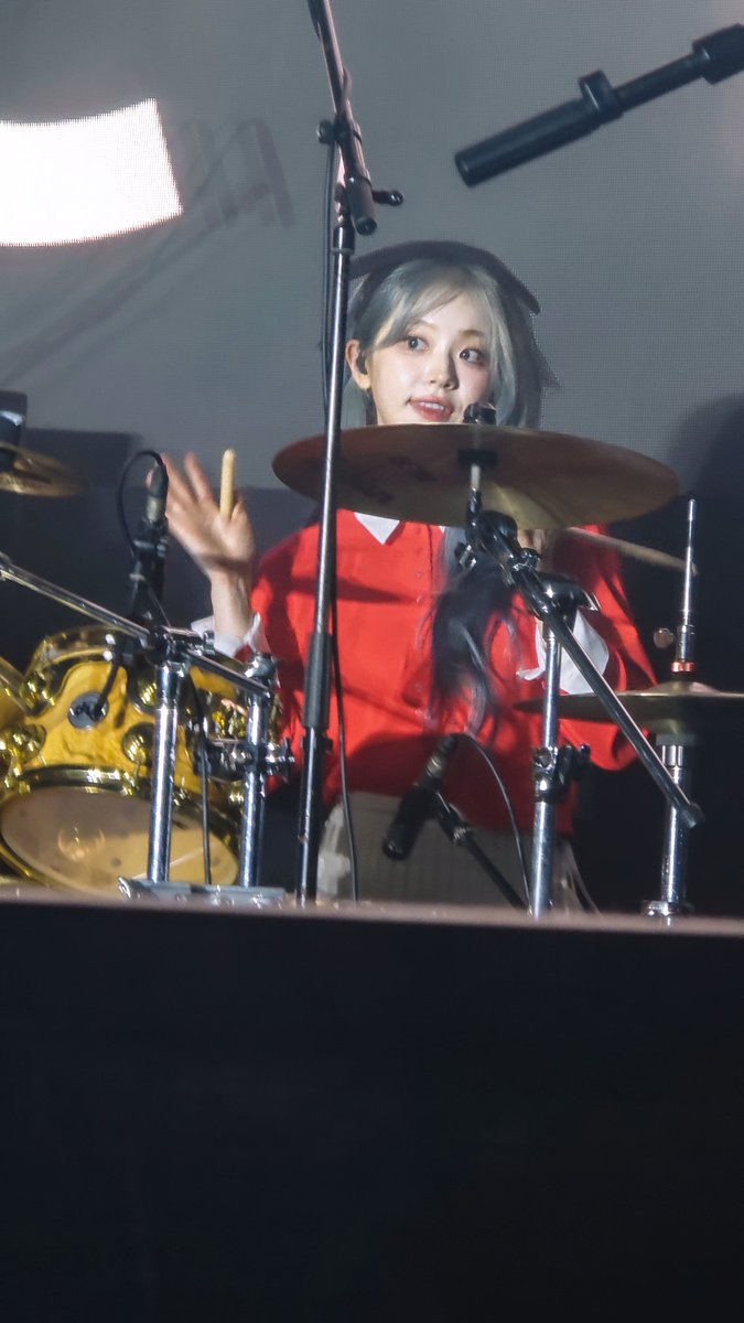 여서ᴿ tweet media