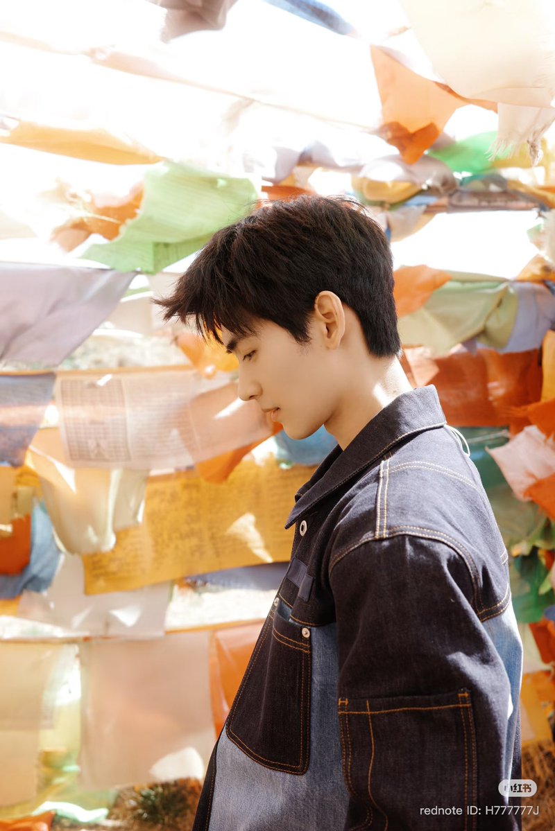 Huang JunJie TH 💛 tweet media