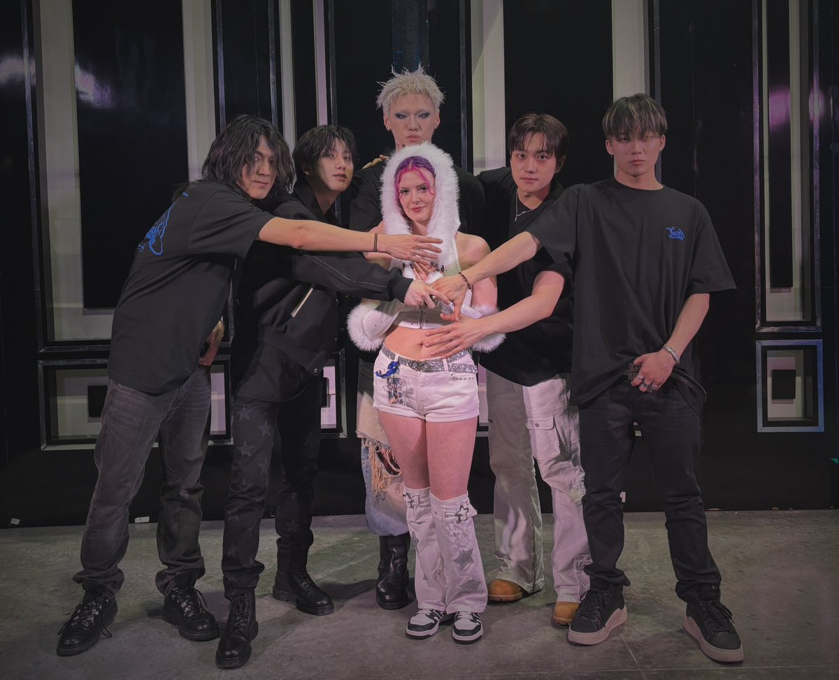 hailey⁶ 🏹 JUSTB TOUR tweet media