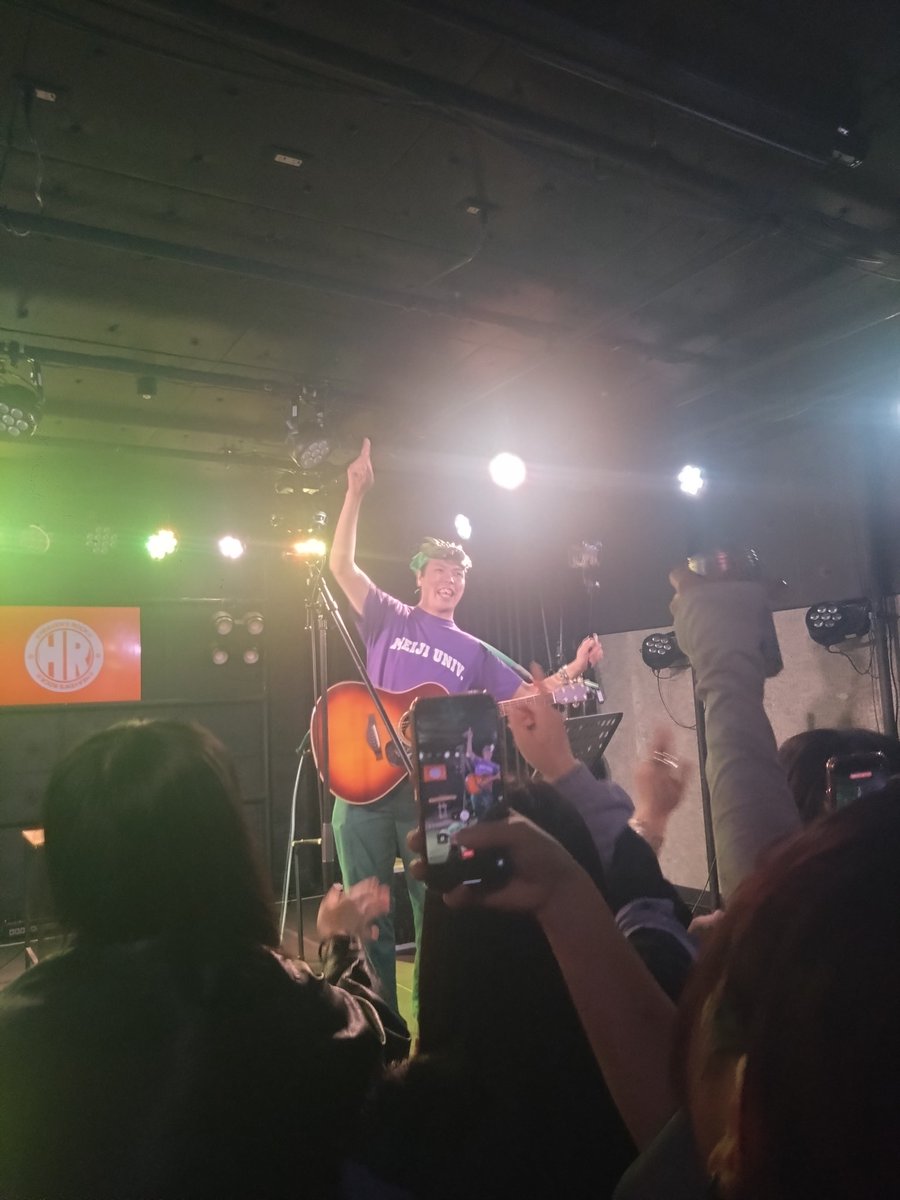 どう見ても椅子💺 tweet media