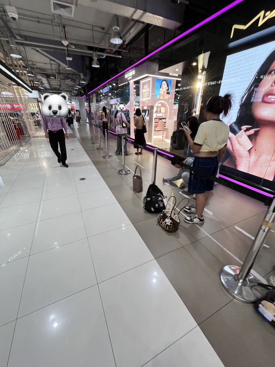 PHUPHA OFC tweet media