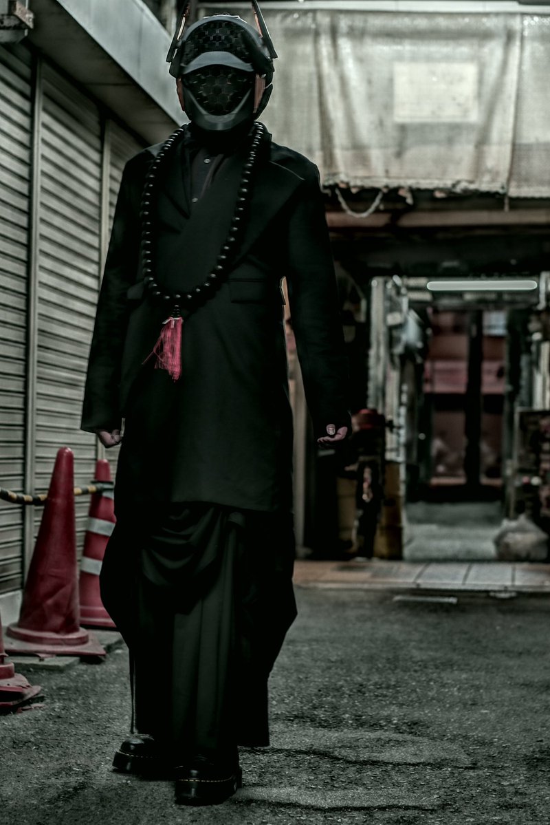 燕蜂。 tweet media