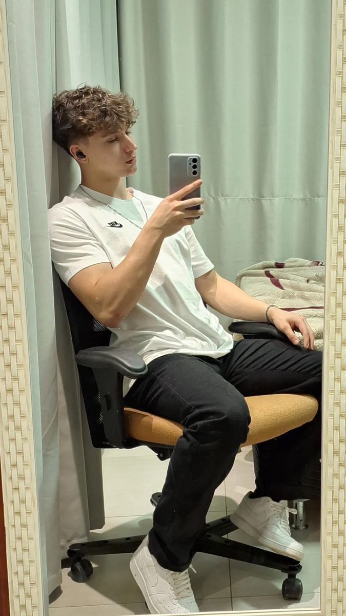 Myperson.bls😊🔥💕 tweet media