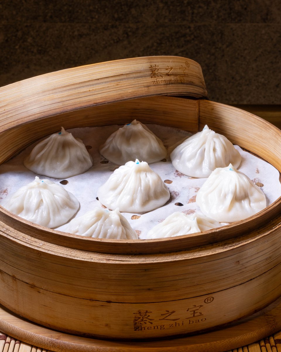 tienmas's tweet photo. For days that call for something special. Black Mushroom with Truffle Oil Xiao Long Bao, delicate folds with a deep, aromatic finish. Enjoy the flavor at Tien Ma's.

#TienMas #XiaoLongBao #TruffleXiaoLongBao #TaiwaneseCuisine https://t.co/10wWUXmxVr