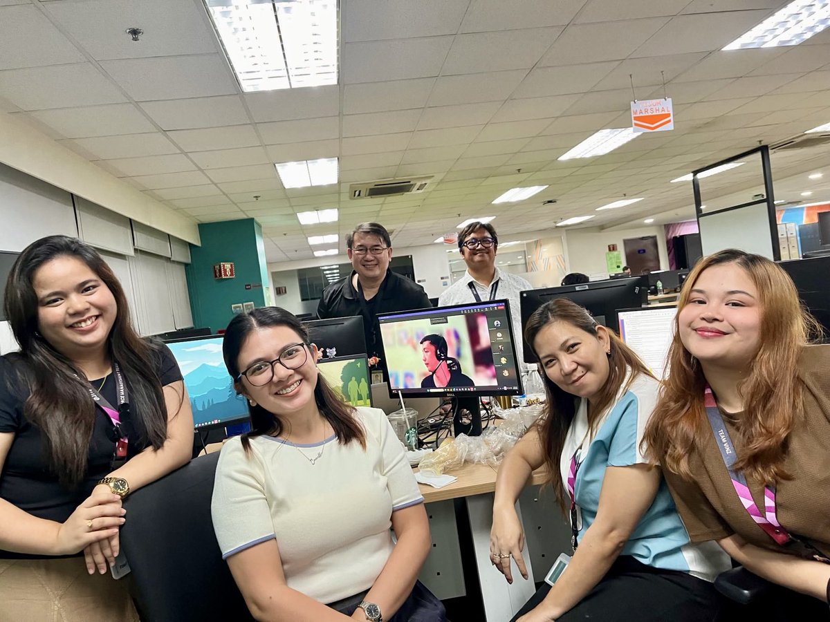 MarcTivi's tweet image. Just Another Day at the Office ep6 #lateupload 🧑🏻‍💻👩🏼‍💻📸
