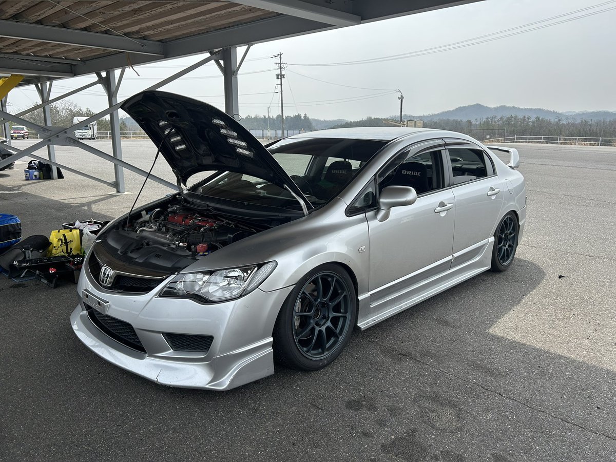 いくや tweet media