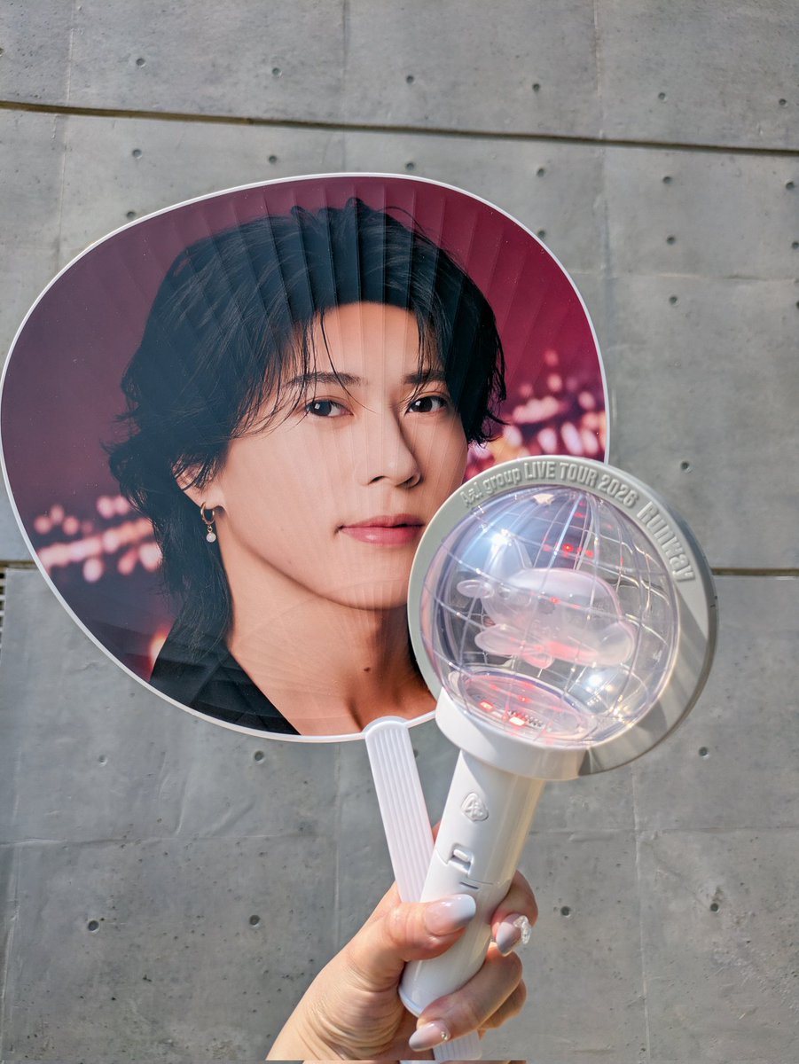 あいな tweet media