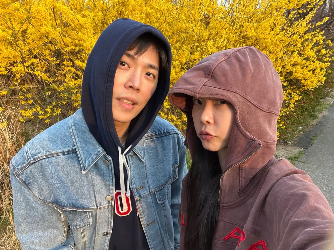 purple_sojin's tweet photo. 032926 Park Sojin instagram update
Cutest Couple 🫶
#ssozi_sojin #parksojin #박소진
#leedongha #이동하 https://t.co/K5bOYs6rrN