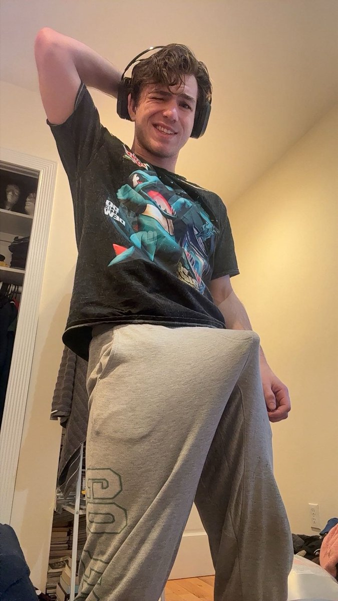 Ivan 🤪🫡 tweet media