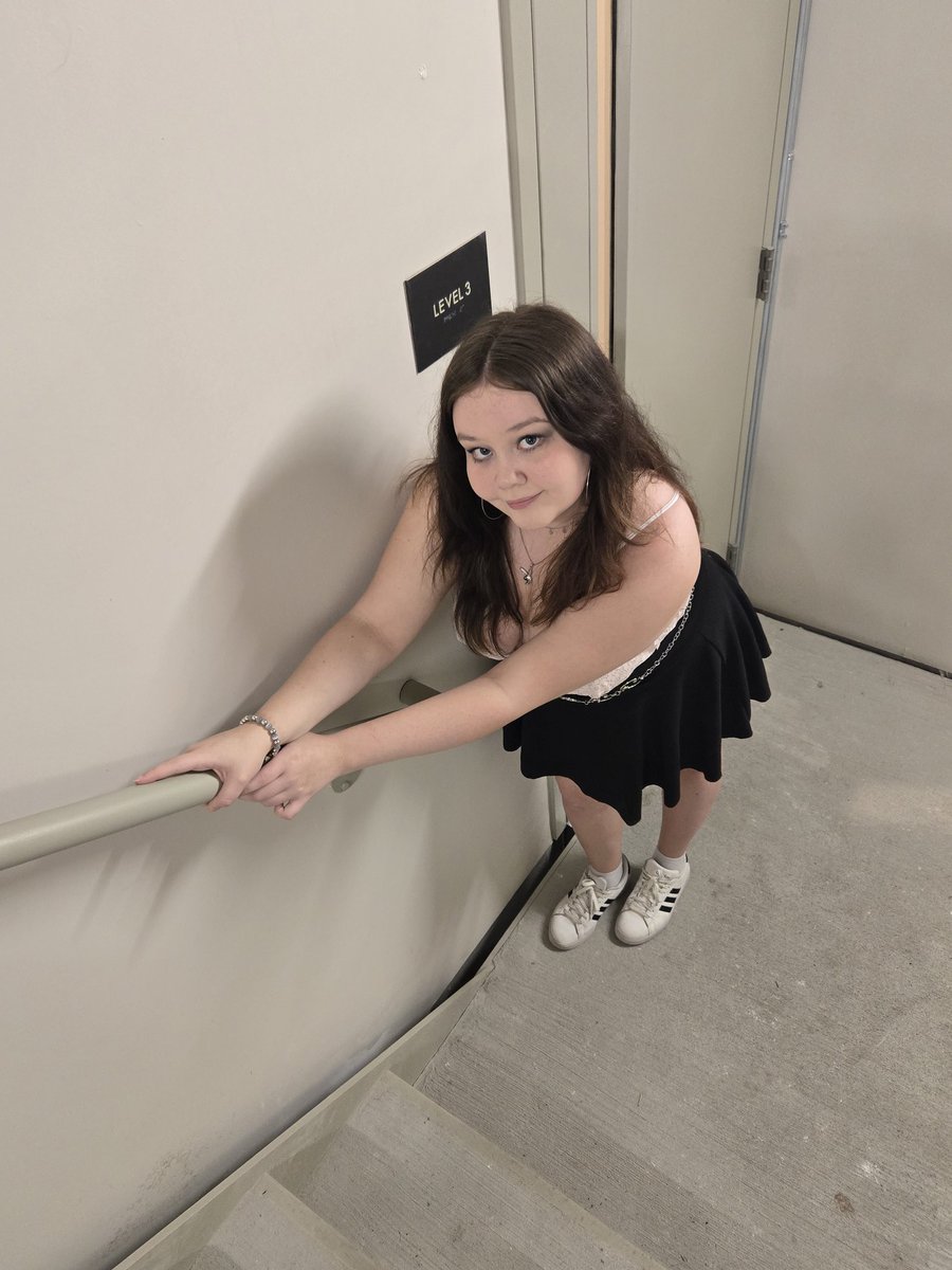 Molly Silva tweet media