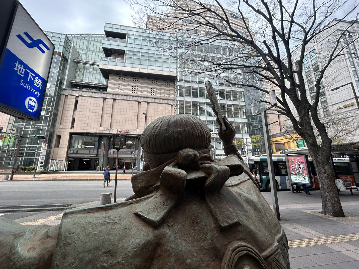 tamuraaa's tweet photo. この人が見ている光景。 https://t.co/YrspiLKeQc