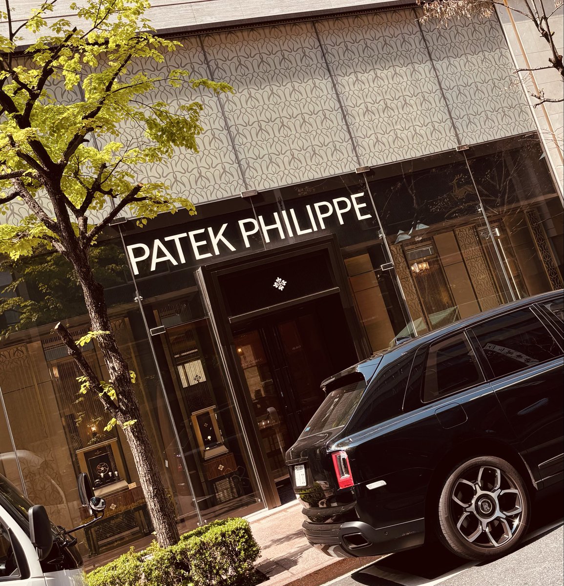 来店予約済み！いざ