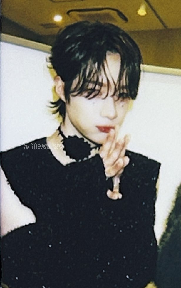 ruiiiiEV♡L_128♡ tweet media