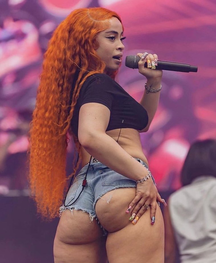 baddiees___'s tweet photo. ice spice is beyond beautiful https://t.co/OkNALJbnCq