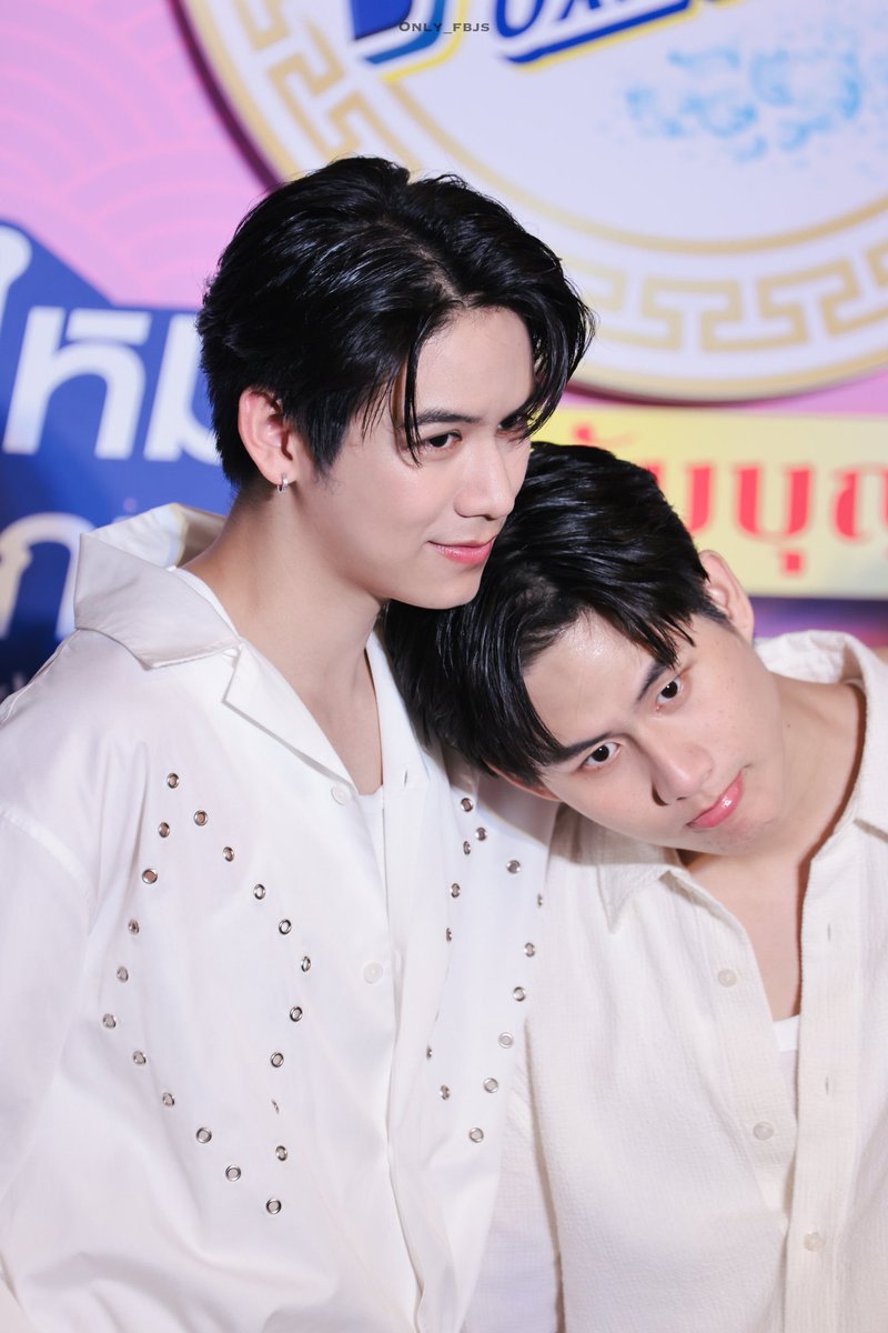 lucy ; WU ERA 📿 tweet media