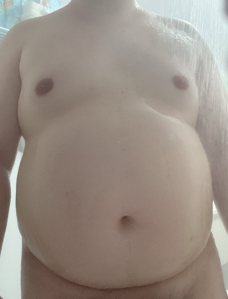 白胖熊熊 tweet media