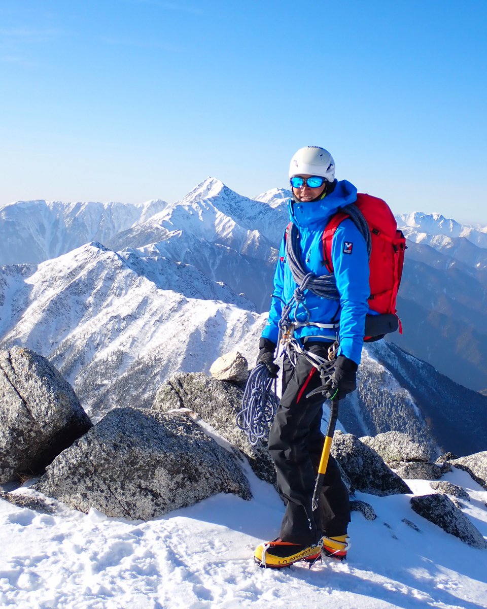 ミレー tweet media