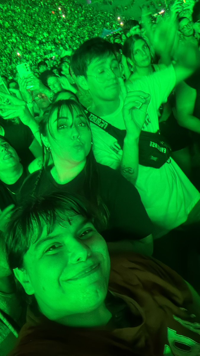 Meli 🦦 tweet media