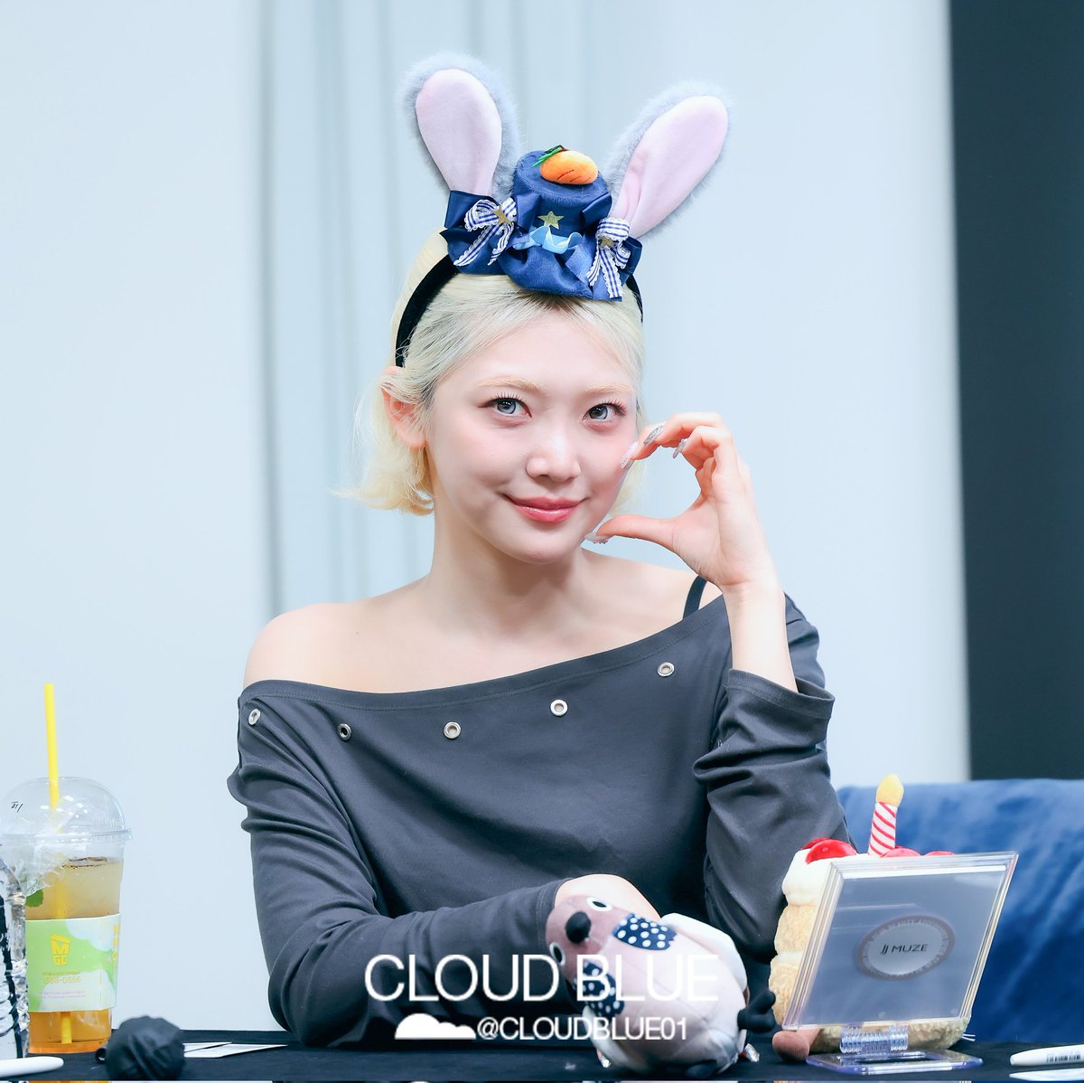 Cloud Blue tweet media