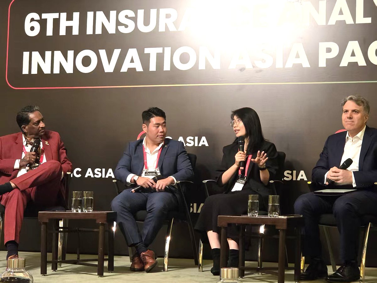 Fresh from the 6th Insurance Analytics &amp; AI Innovation Asia Pacific 2026 in HK! #TencentCloud’s Alice Qi shared how #insurers can move from fragmented #AI experiments to scalable, enterprise-wide capabilities.

The key? A #DataAI Ops integrated approach to unify the foundation