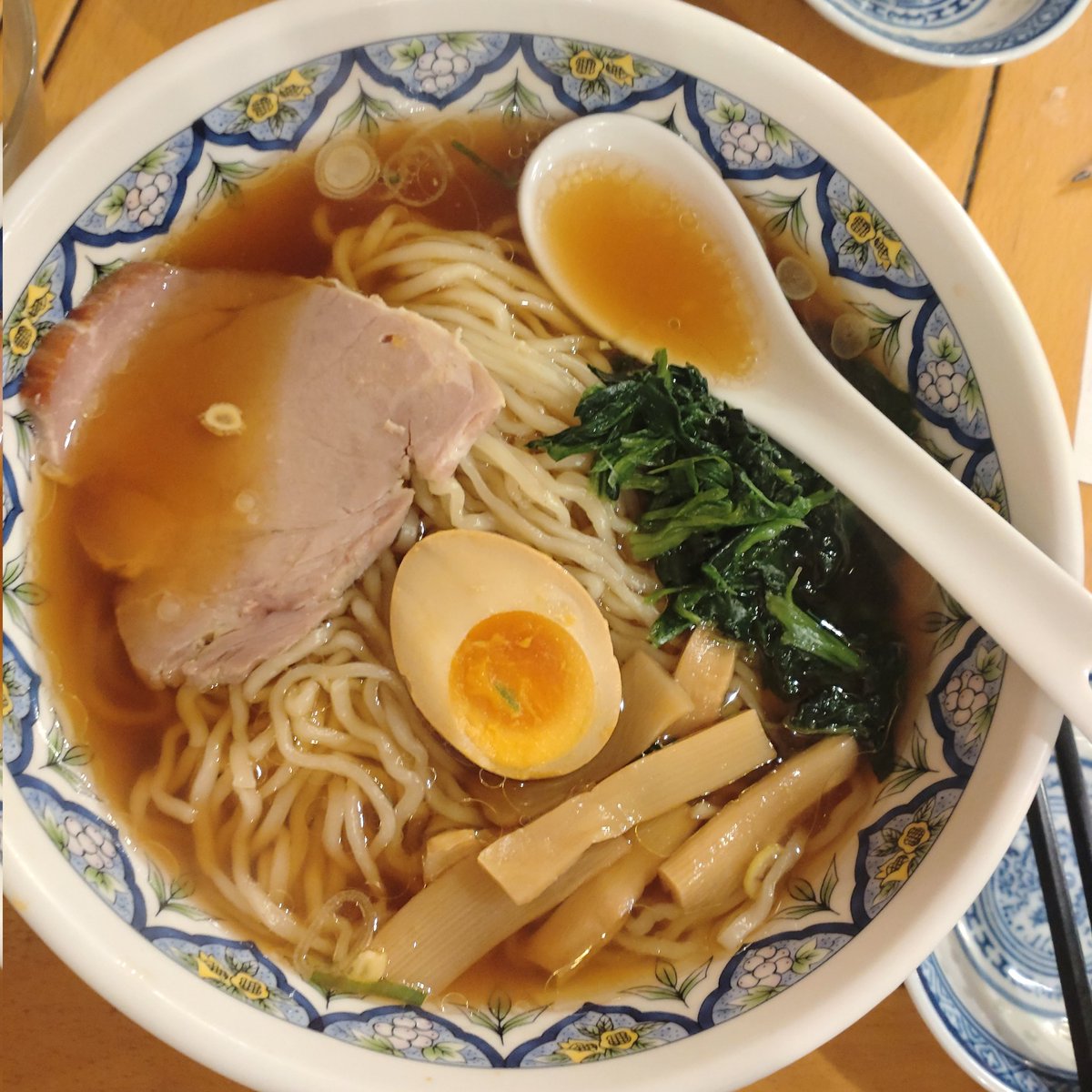 pansycircuit's tweet photo. 昨日食べたラーメン！
横アリ終わりは毎回ここ来たい https://t.co/c5E6y5qYbL
