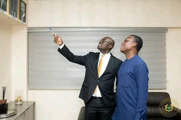 Fifi Fiavi Kwetey tweet media