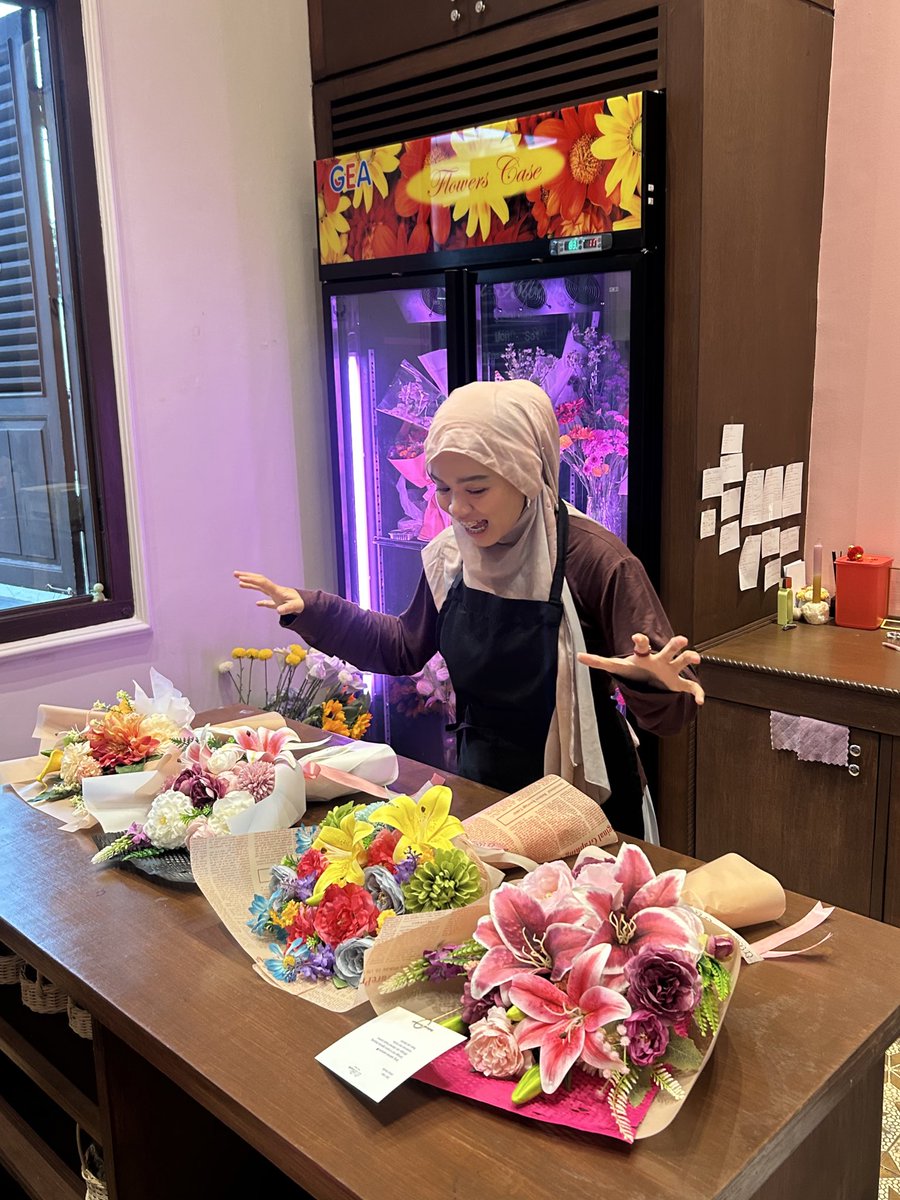 baevanya tweet media