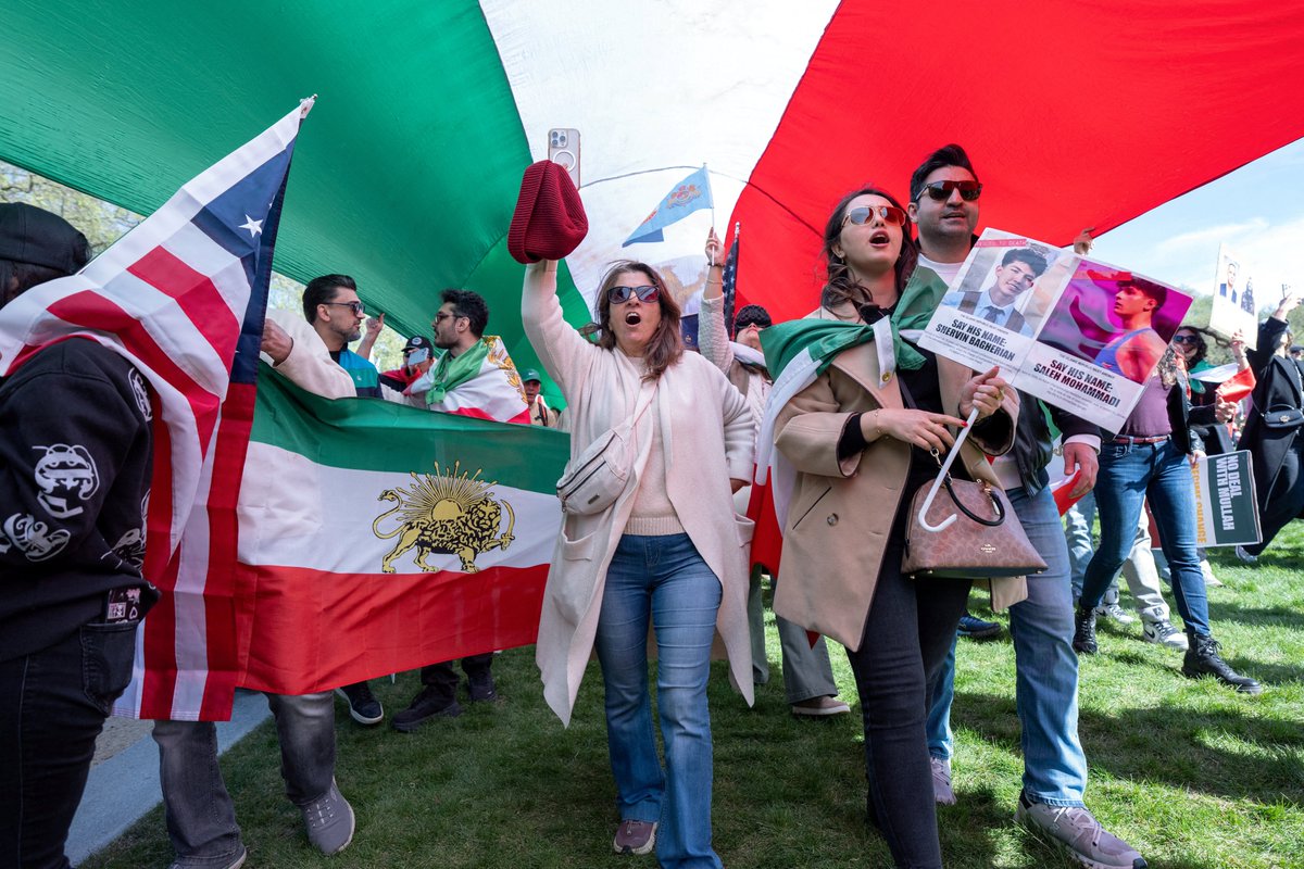 Iran International English tweet media