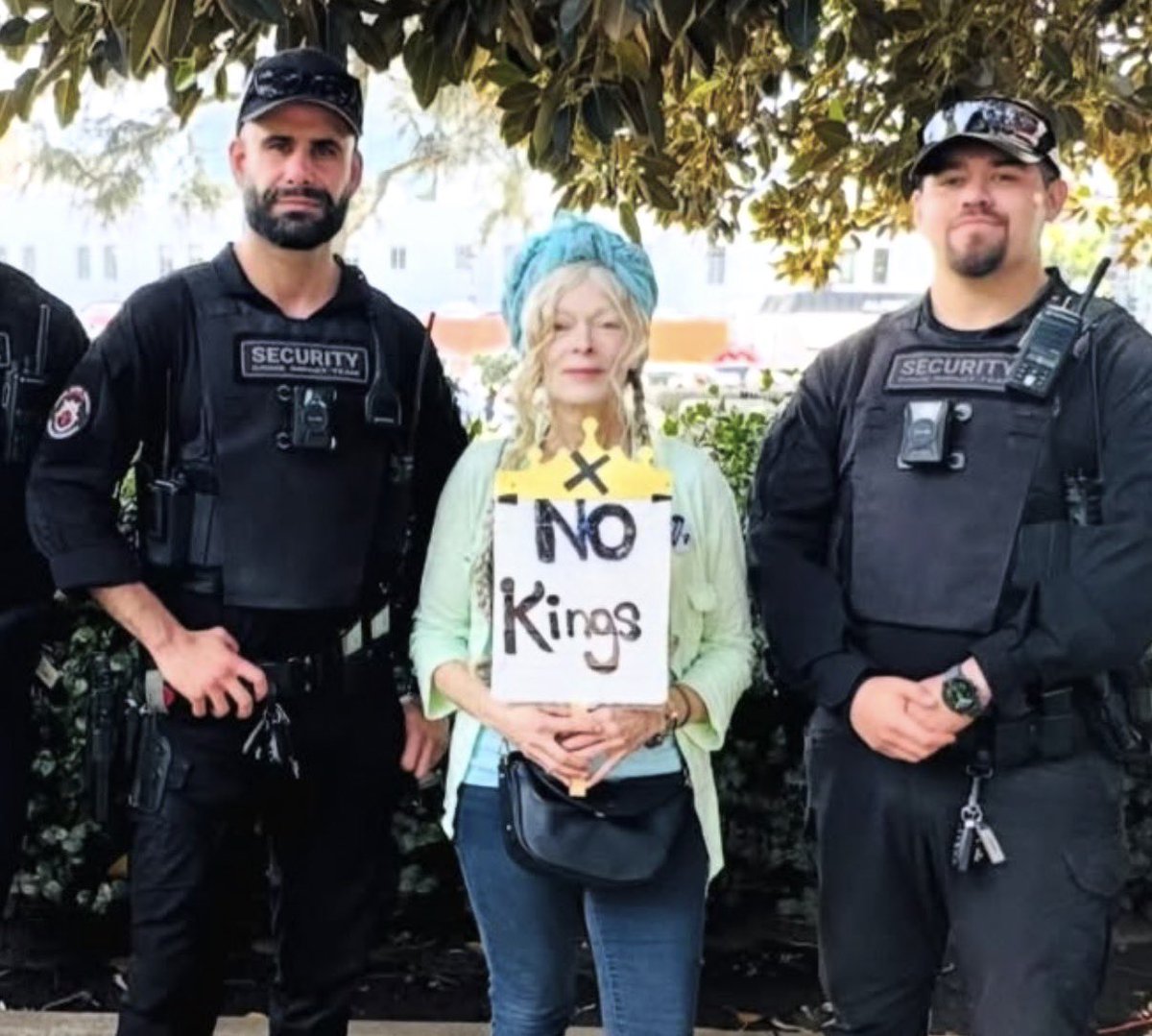 Oli London tweet media