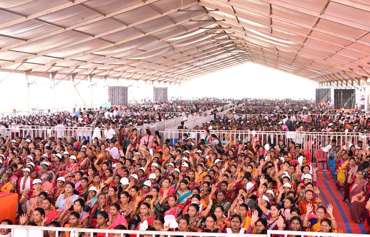 Mohan Charan Majhi tweet media