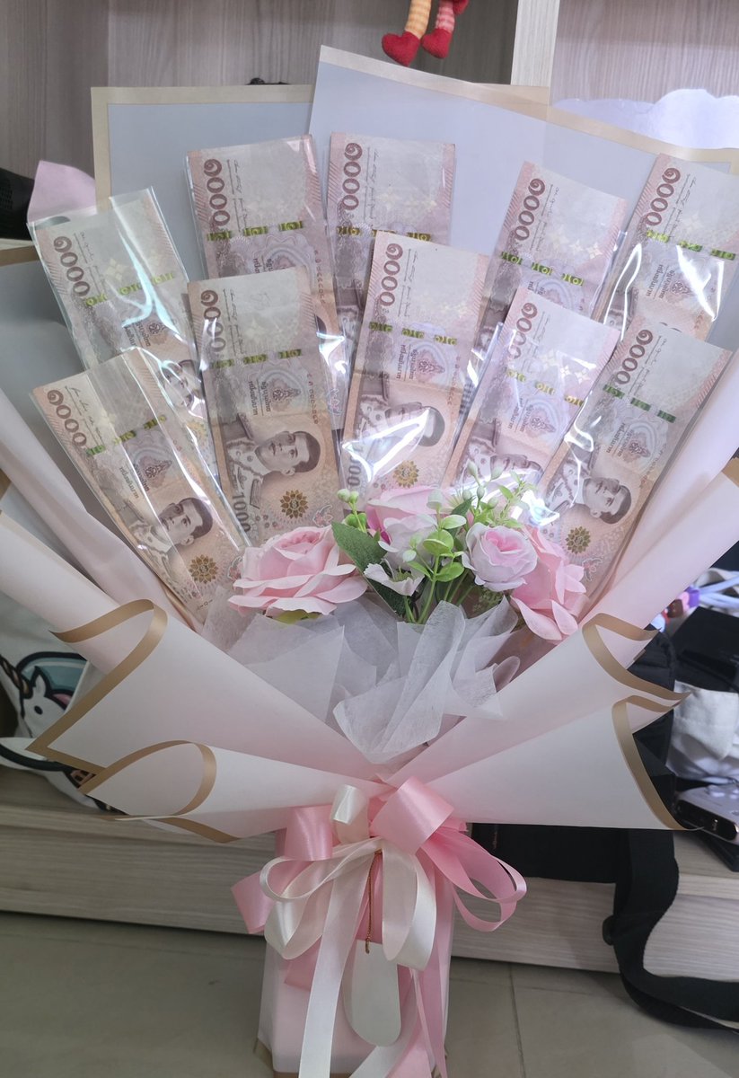 JwtB(uild)B(utter)B(ear) 🌟⭐️ 😍 tweet media