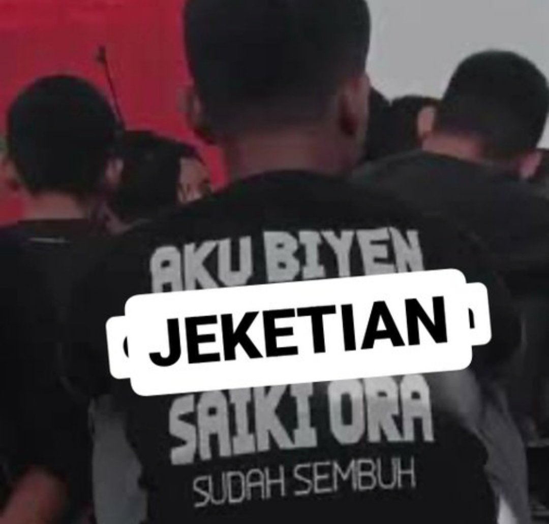 aresza17 tweet media