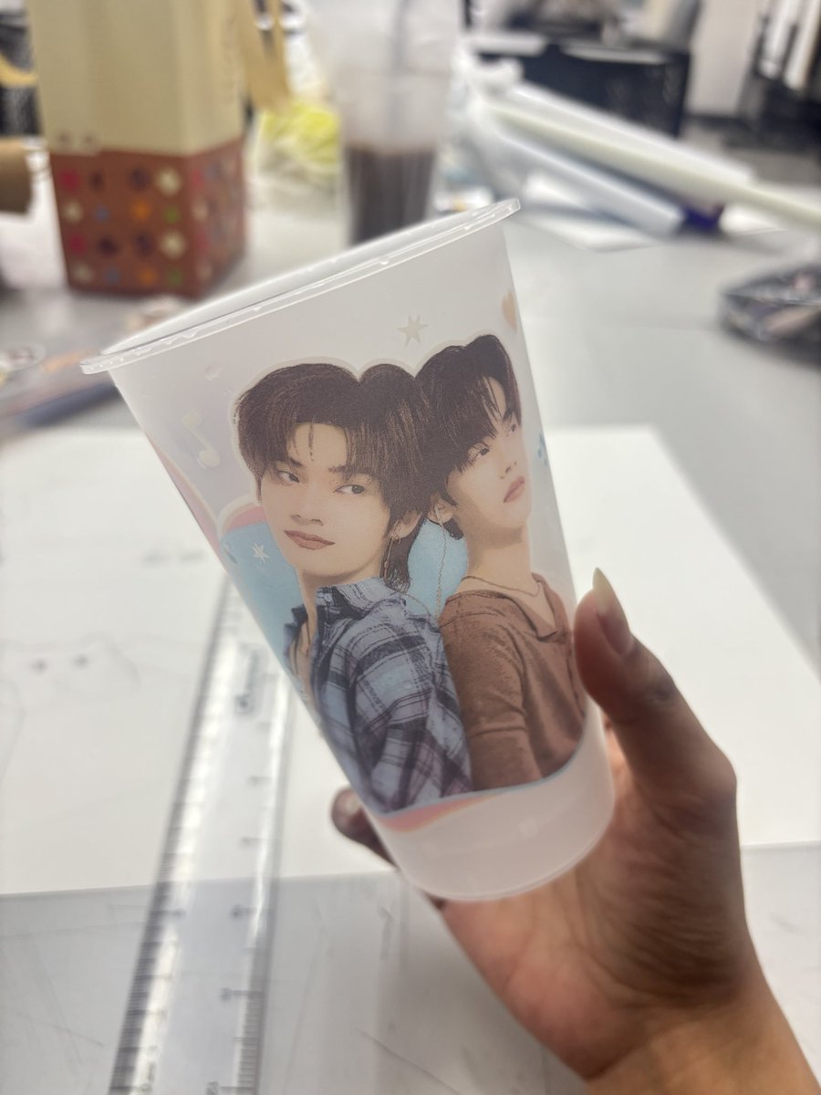 sorpor 🐈 tweet media