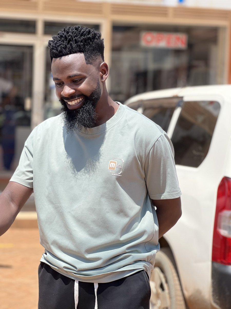 𒆜Akram🇷🇼🇺🇬 tweet media