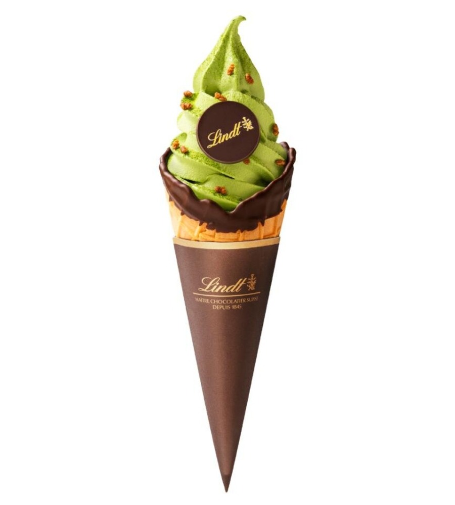 Fashion Press tweet media